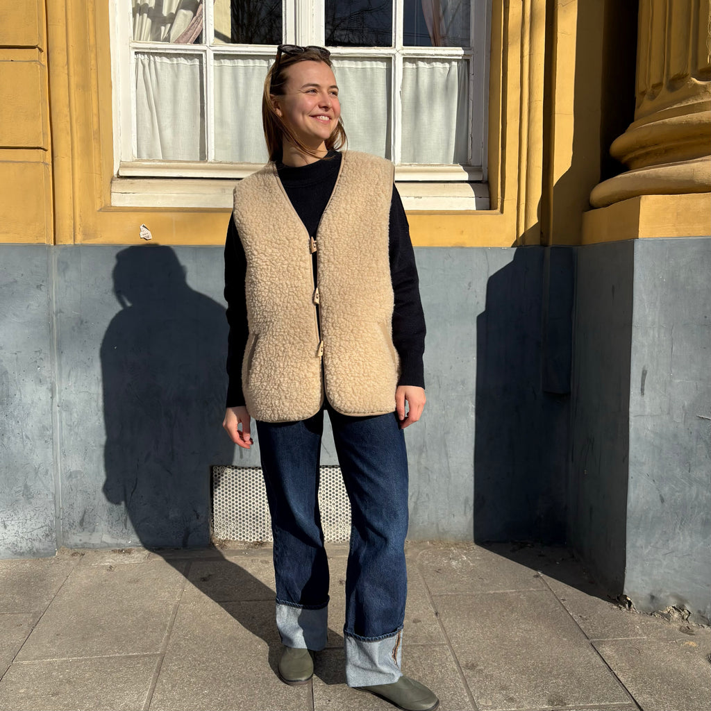 Belpo Merino Wool Bodywarmer - Beige