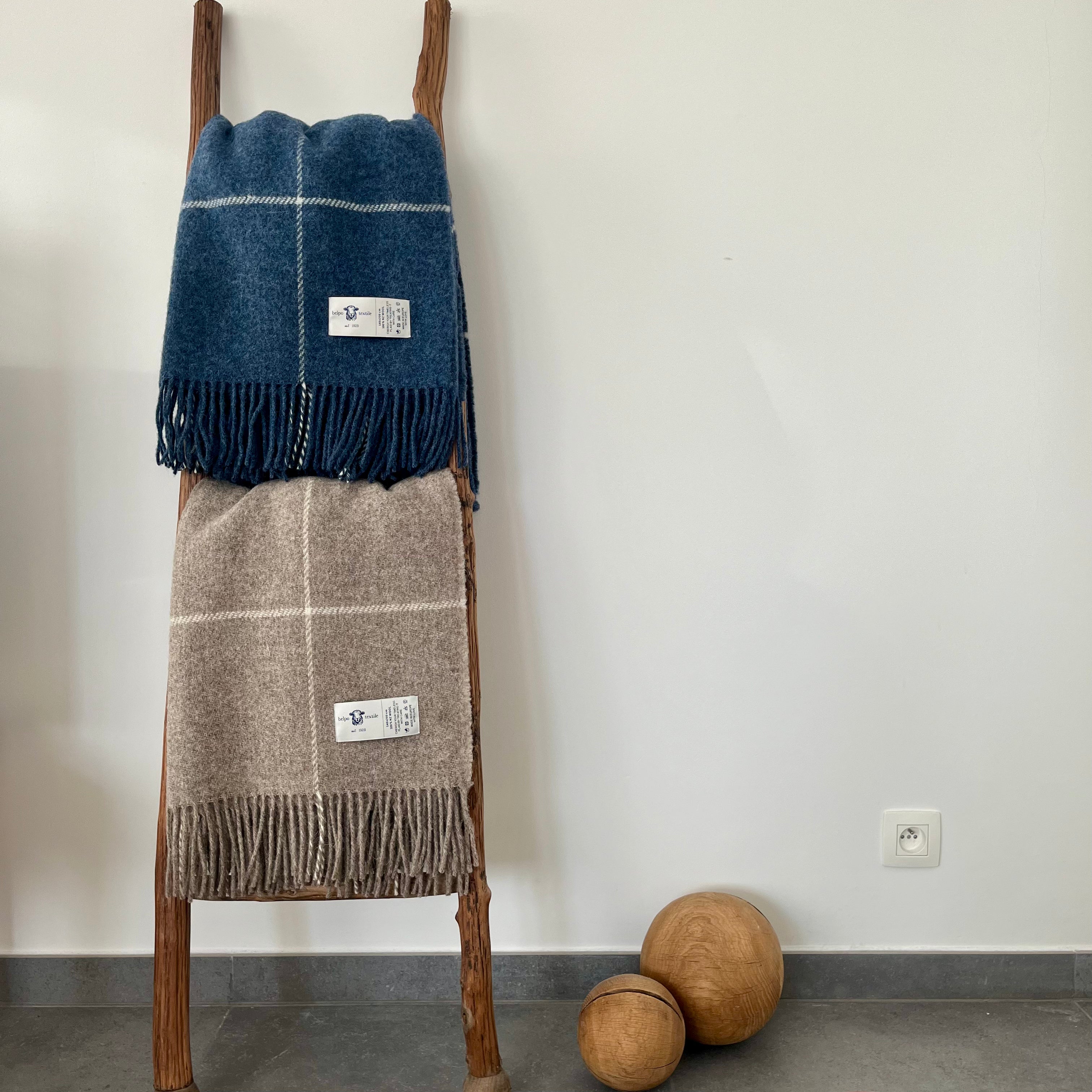 Wool Plaid Square - 100% New Wool